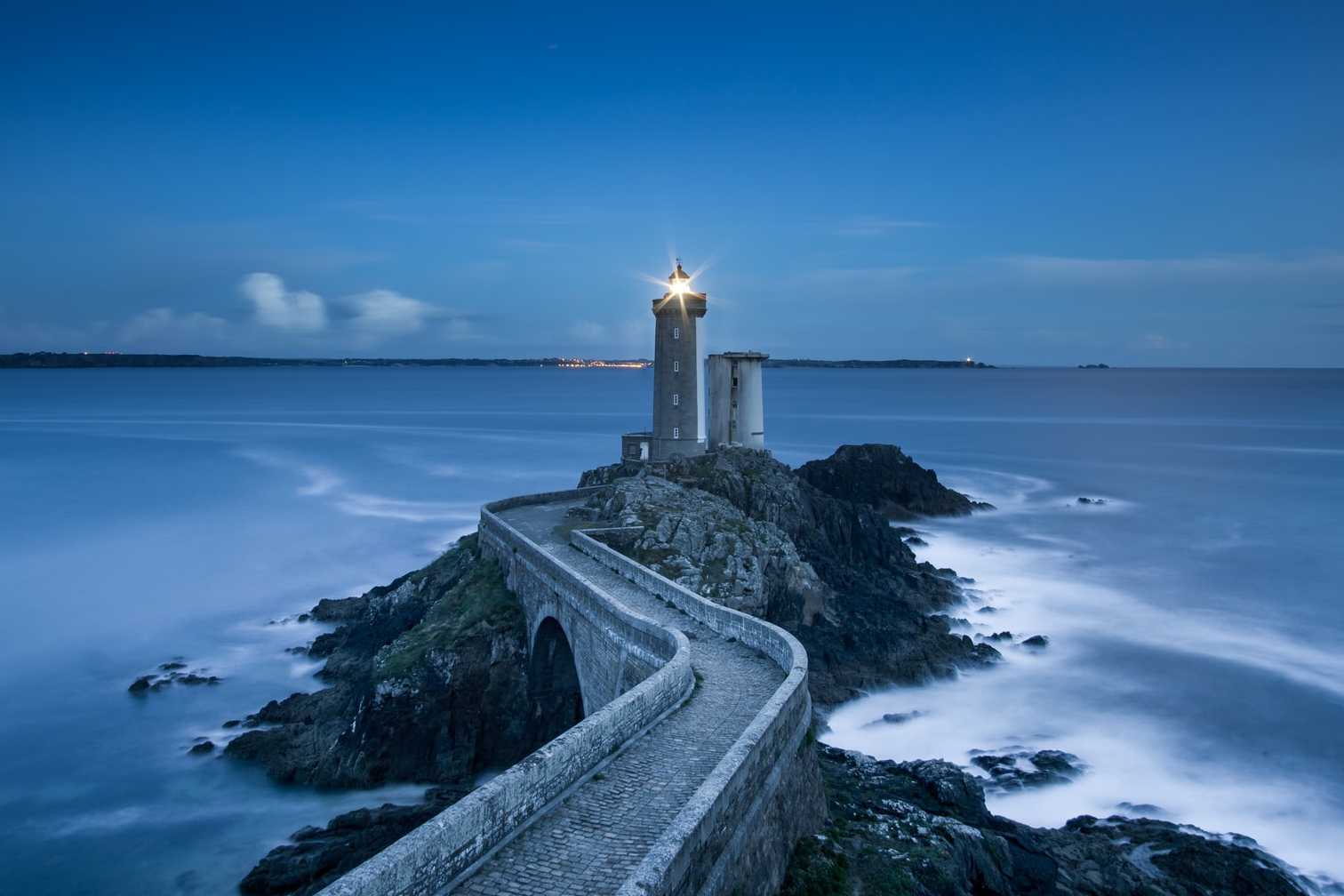 Photo by William Bout on Unsplash